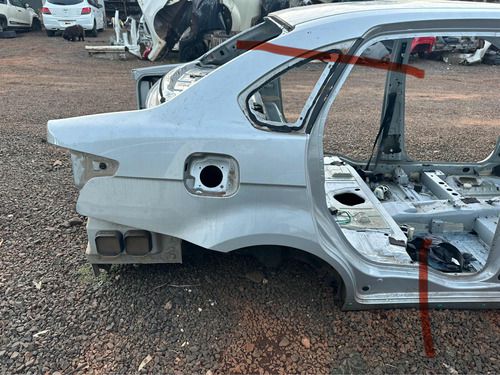 Lateral Traseira Direita Fiat Grand Siena 2013 Até 2019
