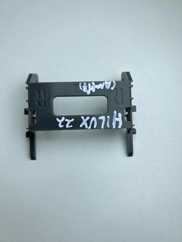 Trava Camera Parabrisa Toyota Hilux 2022 2023 8646426010