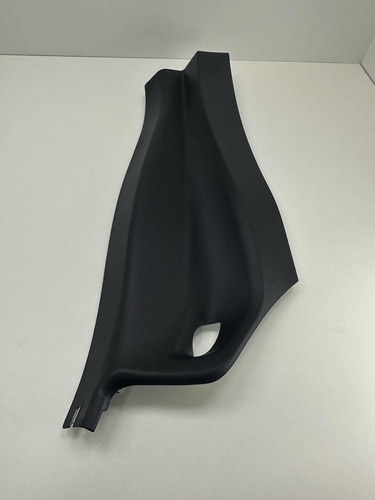 Acabamento Soleira Traseira Direita Bmw X1 2016 A 2020