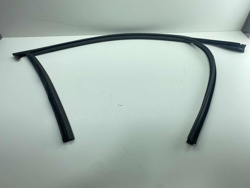 Canaleta Porta Dianteira Direita Bmw X1 2010 A 2015