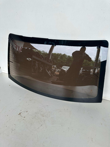 Vidro Traseiro Vigia Fiat Grand Siena 2013 Até 2019