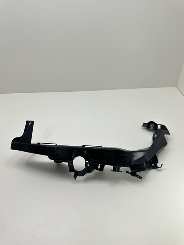 Suporte Guia Farol Esquerdo Bmw 318 320 2008 A 2012