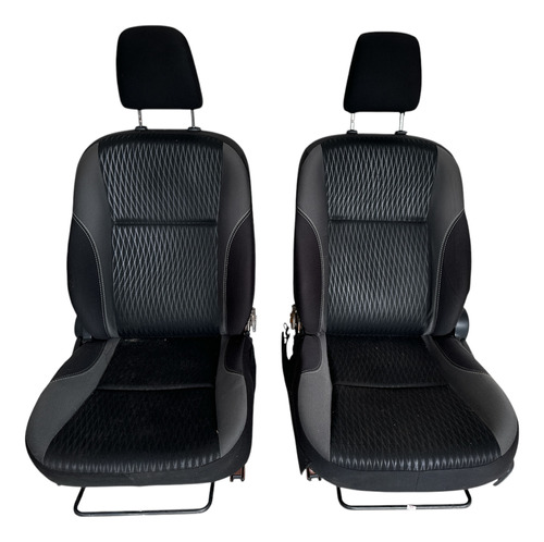 Bancos Dianteiros Toyota Etios 2017 A 2021