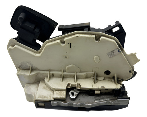 Fechadura Porta Traseira Direita Vw Jetta 2011 A 2017