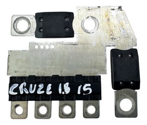 Placa Fusivel Bateria Gm Cruze 2012 A 2016