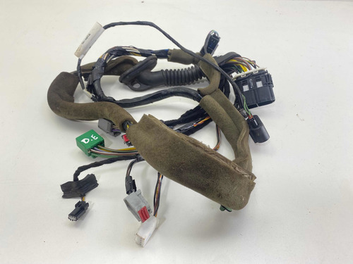 Chicote Porta Dianteira Esquerda Focus 2014 A 2018