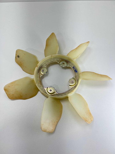 Hélice Radiador Toyota Hilux 2.8 2016 A 2022