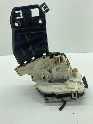 Fechadura Porta Traseira Esquerda Fiat Toro