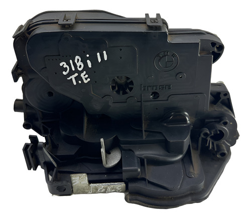 Fechadura Traseira Esquerda Bmw 318 320 2008 A 2012