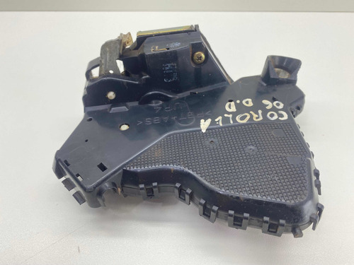 Fechadura Porta Dianteira Direita Toyota Corolla 2003 A 2008