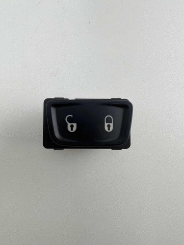 Botão Trava Porta Dianteira Esquerda Fiat Toro