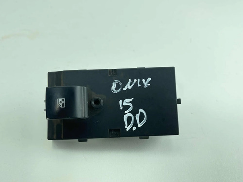 Botão Vidro Dianteiro Direito Ônix 2013 A 2016