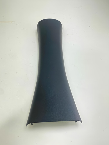 Tampa Console Traseira Toyota Yaris Preto