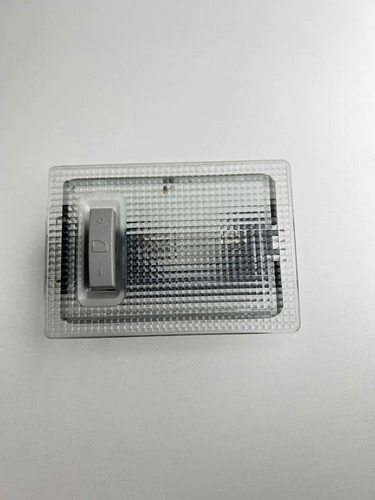 Luz Cortesia Traseira Tracker 2020 2021 2022 2023