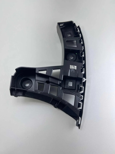 Guia Parachoque Traseiro Direito Vw Taos 2gk807394