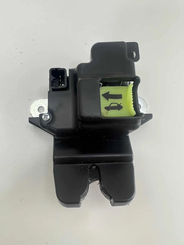 Fechadura Tampa Traseira Hb20 Sedam 2013 A 2019