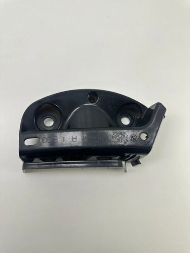 Guia Direito Parachoque Traseiro Bmw 328 320 2008 A 2012