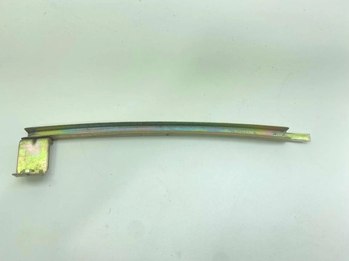 Guia Vidro Porta Traseira Direita Polo Hatch 2003 A 2012