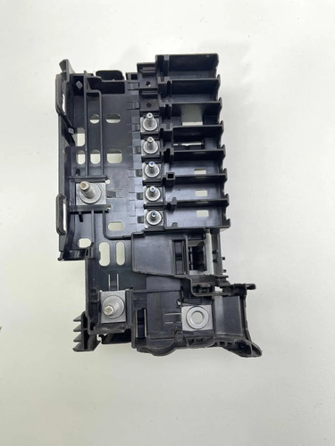 Suporte Placa Fusível Bateria Gm Cruze 1.4 2017 A 2021