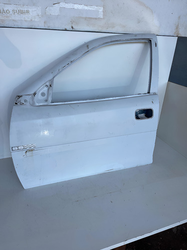 Porta Dianteira Esquerda Chevrolet Vectra 1997 A 2005 Dianteira Esquerda Branco