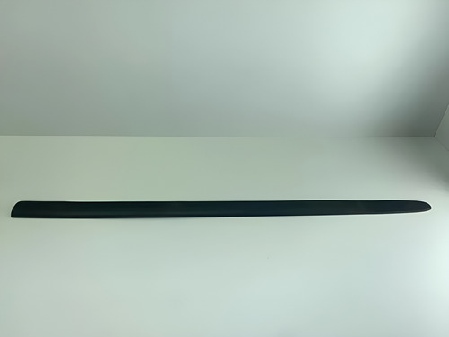 Friso Porta Dianteiro Direito Corsa 1995 A 2001 Preto