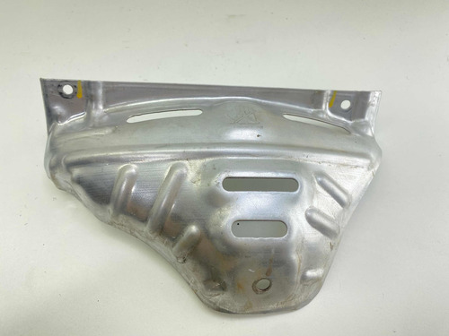 Defletor Catalizador Toyota Yaris 1.3