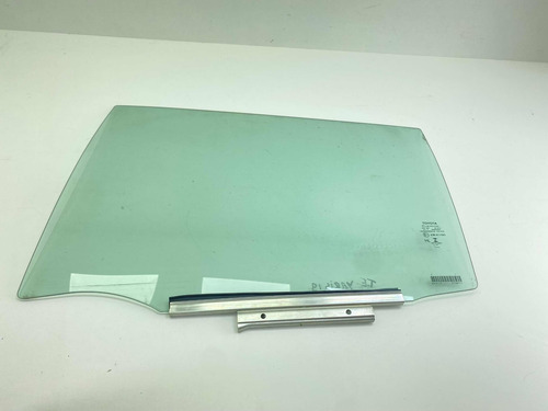 Vidro Porta Traseira Esquerda Toyota Yaris Hatch