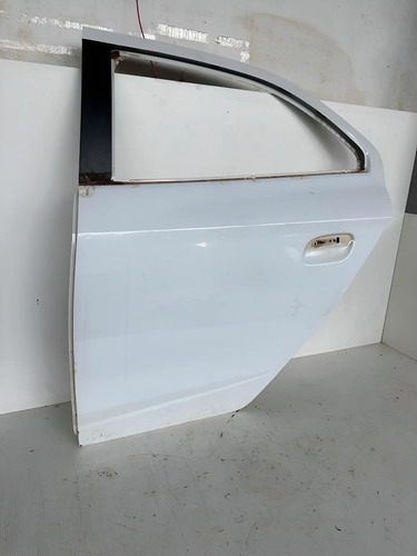 Porta Traseira Esquerda Chevrolet Onix 2013 A 2019 Traseira Esquerdo Branco