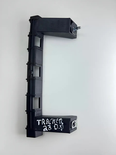 Guia Vidro Dianteiro Direito Tracker 2020 A 2023 26214195 Preto