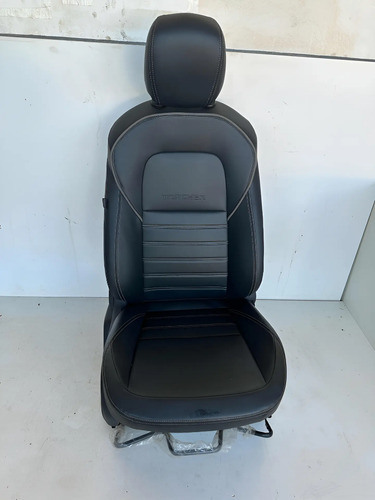 Banco Dianteiro Direito Chevrolet Tracker Ltz 2020 Até 2024 Preto