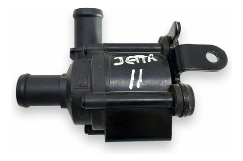 Bomba Agua Auxiliar Vw Jetta Tsi 2010 A 2013 5c0965561