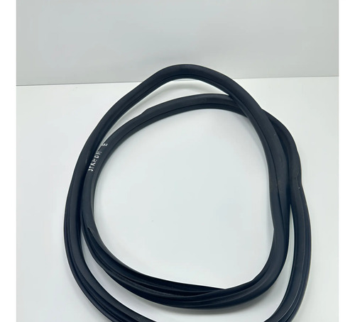 Borracha Carroceria Dianteira Esquerda Strada 2021 A 2024 Preto