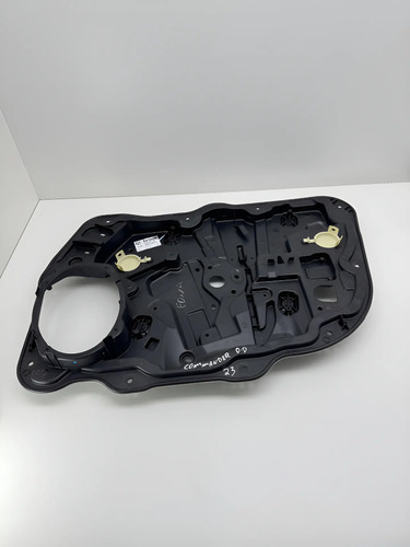 Suporte Maquina Vidro Diant Direito Jeep Commander 52027227 Preto