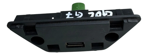 Entrada Usb Painel Vw Gol Saveiro G7 G8