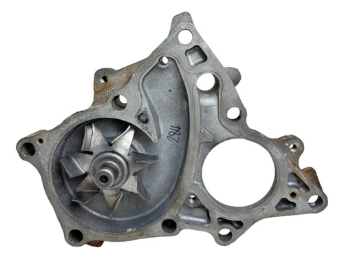 Bomba De Agua Toyota Hilux 2.8 2016 A 2023