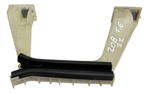 Guia Vidro Porta Traseira Esquerda Peugeot 208 2021 A 2025 Branco