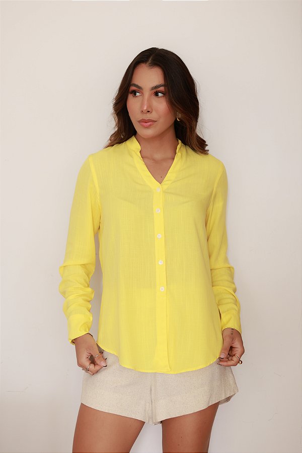 CAMISA FEMININA GOLA V EM VISCOLINHO SICILIANO