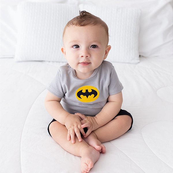 Conj. Body Manga Curta com Shorts BATMAN