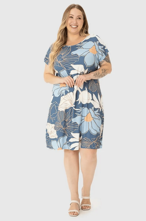 Vestido Feminino Plus Size Evasê Floral Em Viscose Stretch Malwee