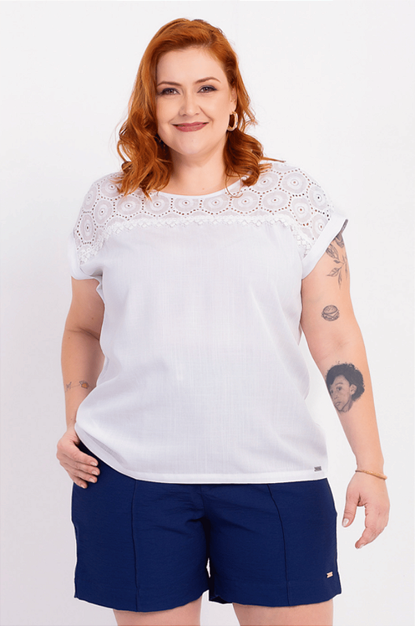 Blusa Gola Redonda Rendada  MediPlus