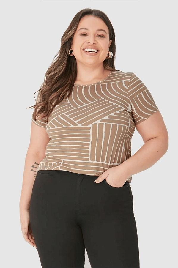 Blusa Feminina Plus Size Estampada Em Malha Viscolinho Malwee