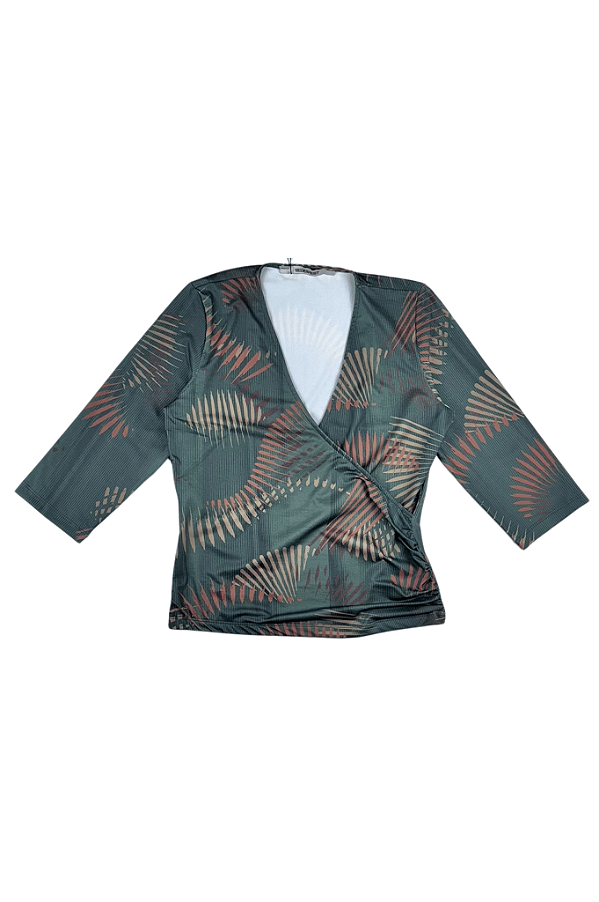 Blusa Feminina Modelo Curta Meia Manga Poliester Miravest