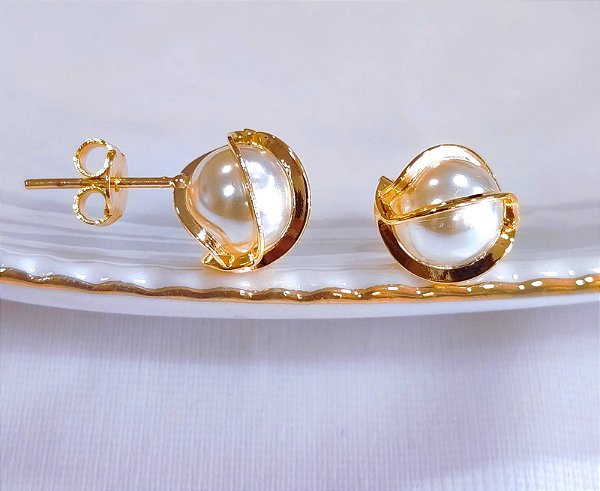 BV 1035 Brinco de Pérola (8mm) com Fio Dourado Yellow Semijóias