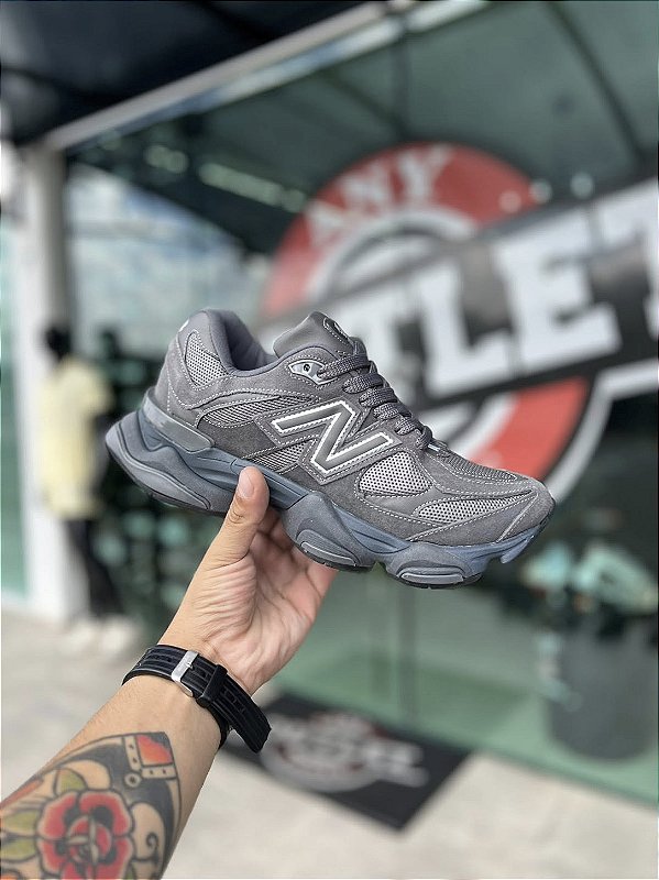 NEW BALANCE 9060 CINZA
