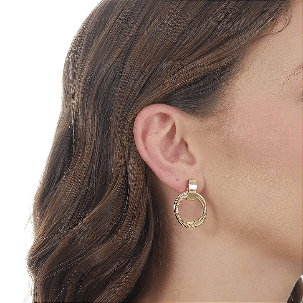 BRINCO ARGOLAS DUPLAS FRONTAIS EM OURO 18k.