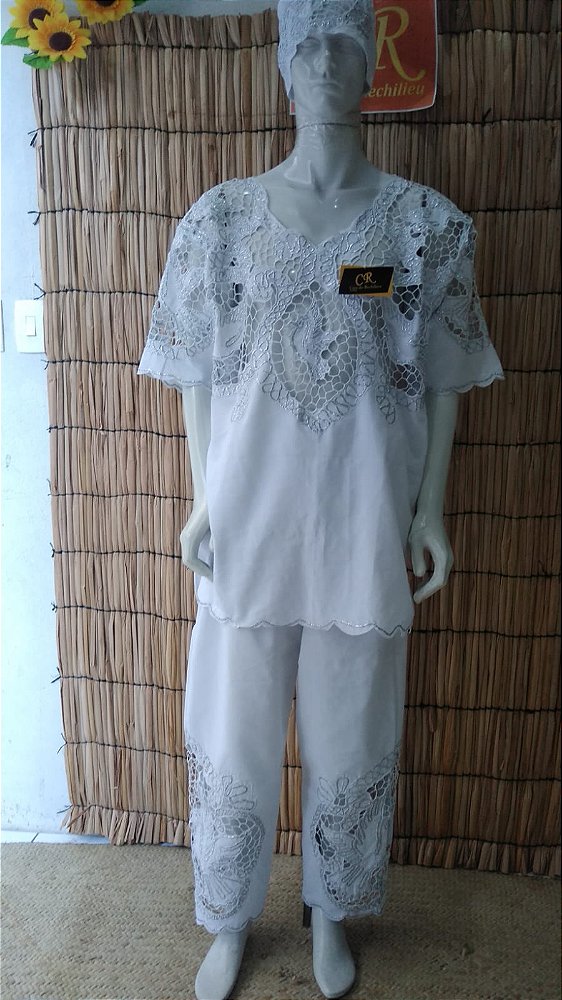Conjunto Masculino Rechilieu branco  e fio prata 3 peças