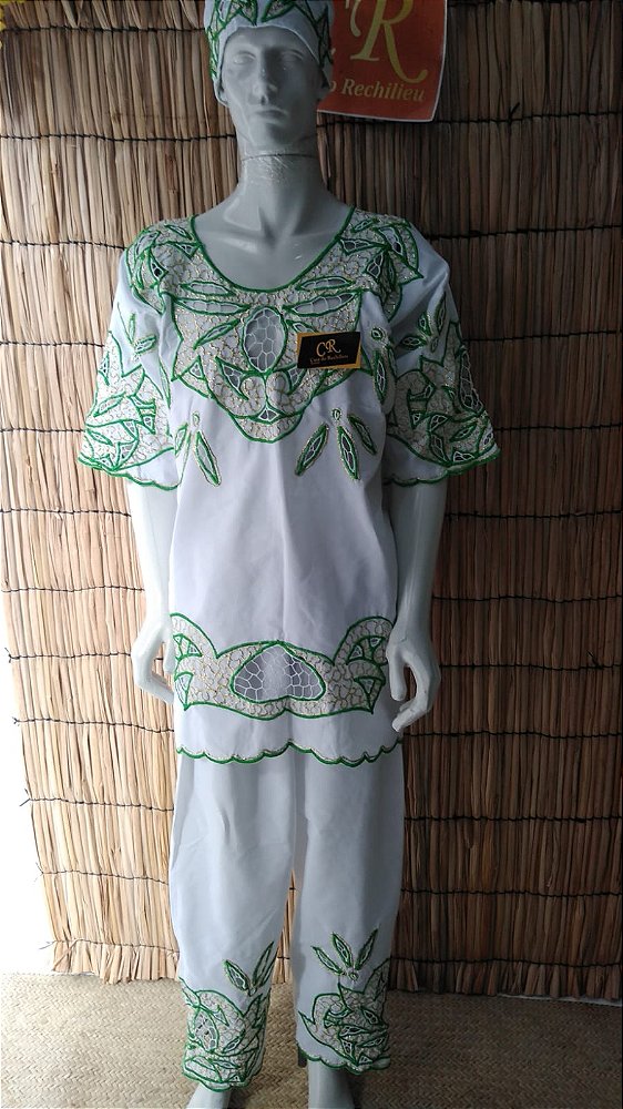 conjunto Masculino Rechilieu verde e fio dourado   3 peças