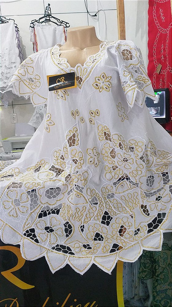Bata Rechilieu Branco  e fio dourado simbolo peixe