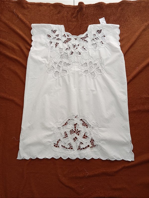 Vestido bordado branco peça unica