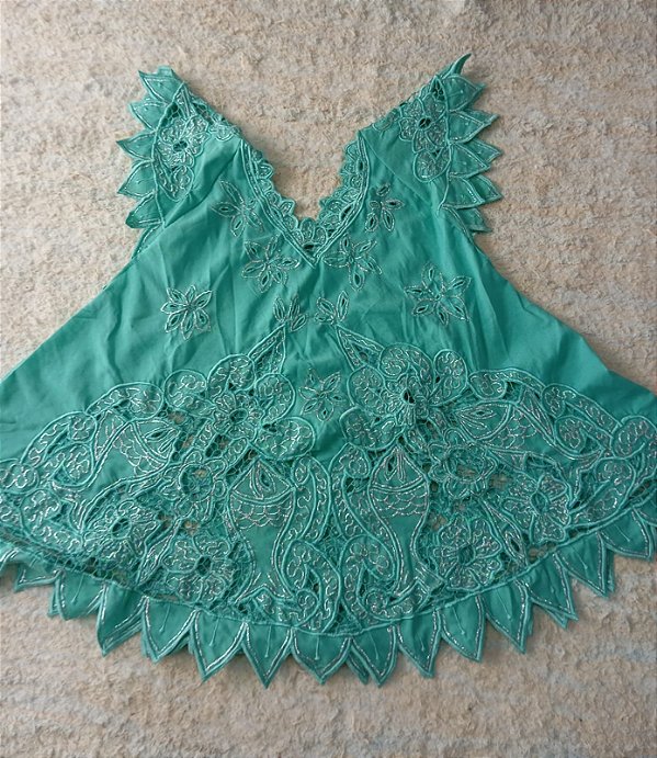 bata bordado azul com fio prata  peça unica